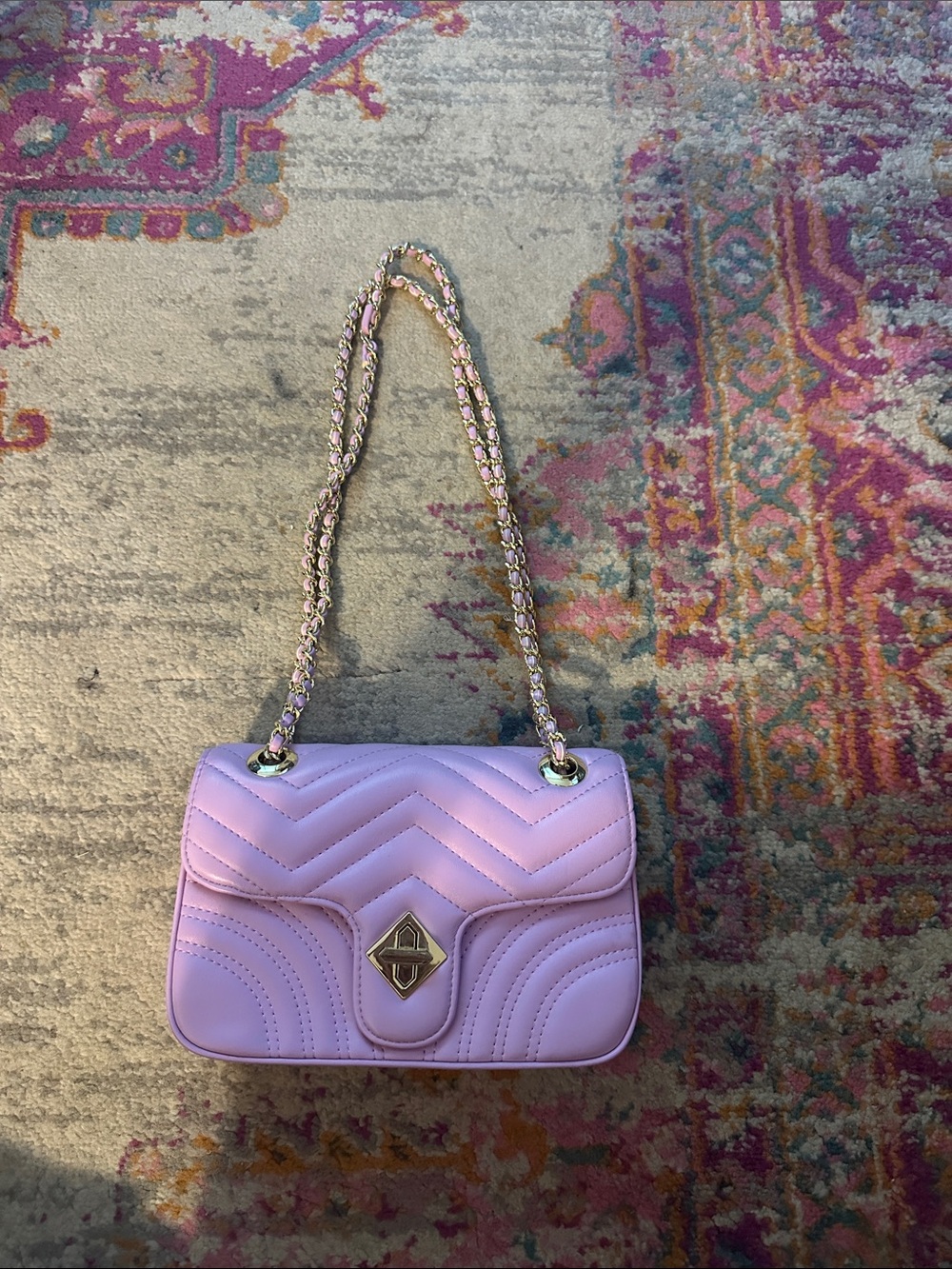 Lavender Quilted Chain Strap Shoulder Bag